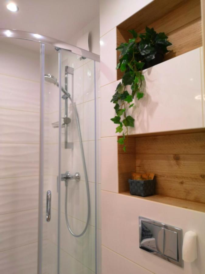 Apartament 8 Pietro Al Wyzwolenia Szczecin Exteriör bild